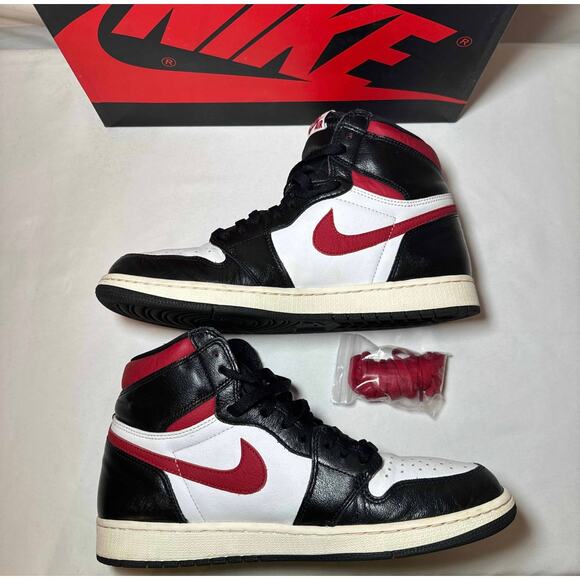 Size 11 - Nike Air Jordan 1 Retro High OG Gym Red Men's Shoes Ships Now - Picture 3 of 10